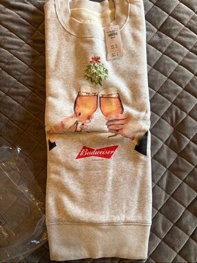 Budweiser Light Gray Sweatshirt with Red Logo and Toasting Glasses